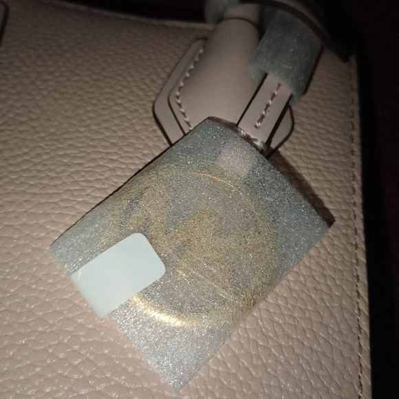 NWT Michael kors Mercer Extra-Small Pebbled Leather Crossbody Bag Powder Blush - Picture 14 of 14